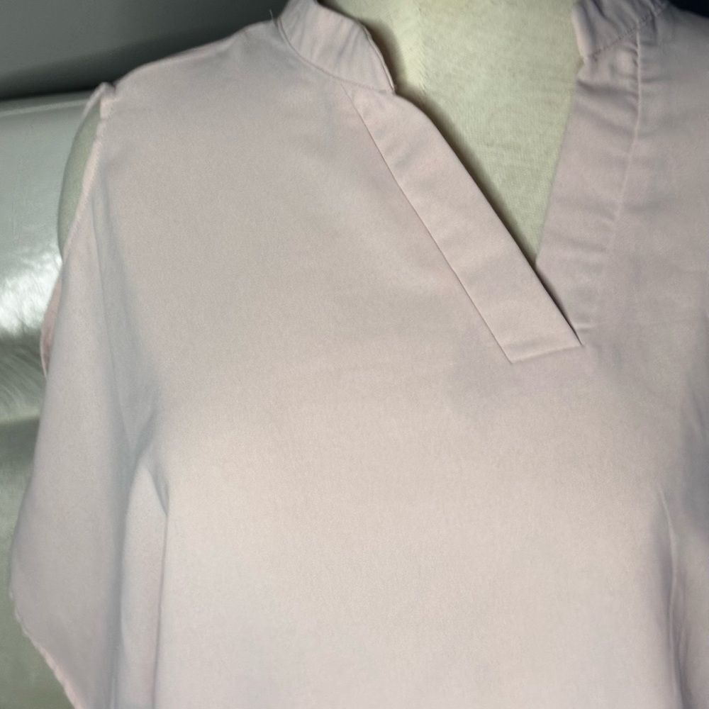 Light Pink V-Neck Blouse - Picture 3 of 5